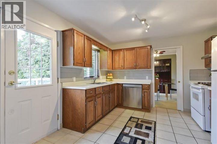 1256 53a Street, Delta, British Columbia  V4M 3E6 - Photo 9 - R3084303