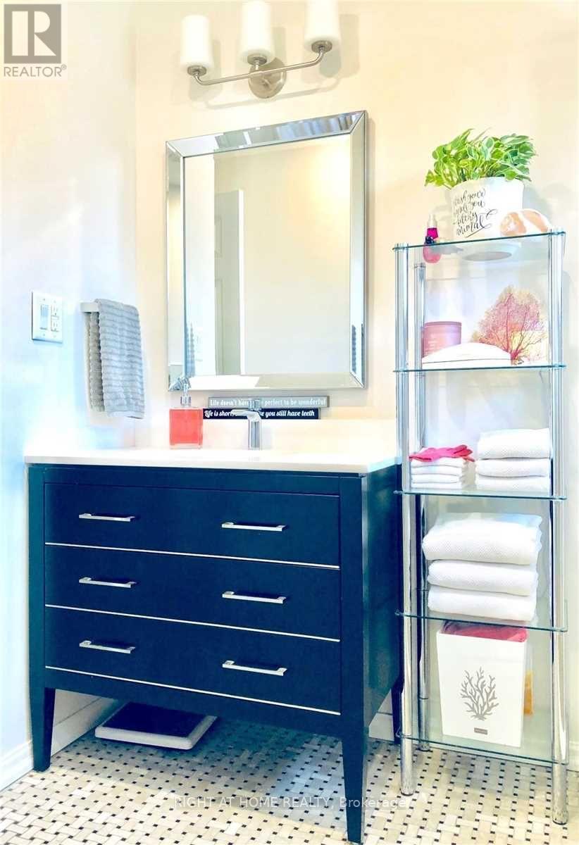 10 Jacwin Drive, Ajax, Ontario  L1S 6H8 - Photo 13 - E12741252