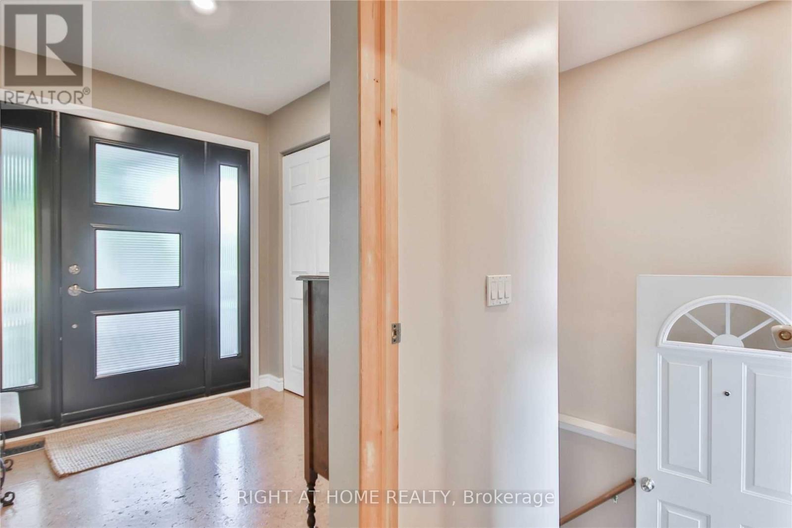 10 Jacwin Drive, Ajax, Ontario  L1S 6H8 - Photo 17 - E12741252