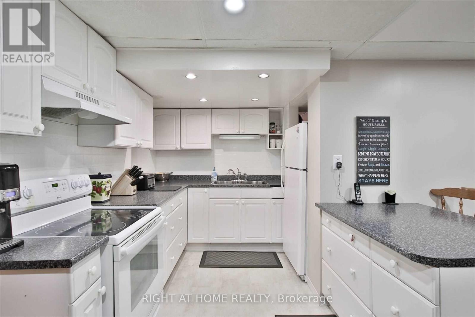 10 Jacwin Drive, Ajax, Ontario  L1S 6H8 - Photo 22 - E12741252