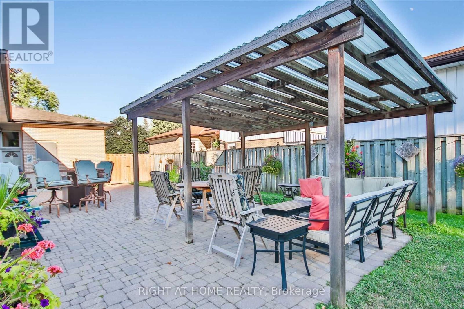 10 Jacwin Drive, Ajax, Ontario  L1S 6H8 - Photo 27 - E12741252