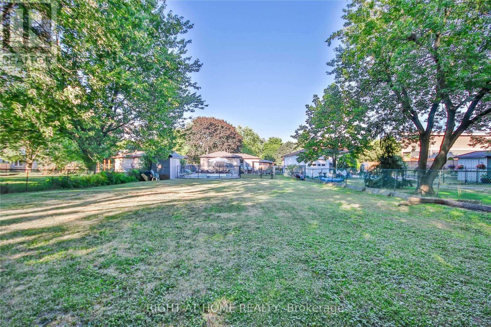 10 Jacwin Drive, Ajax, Ontario  L1S 6H8 - Photo 34 - E12741252