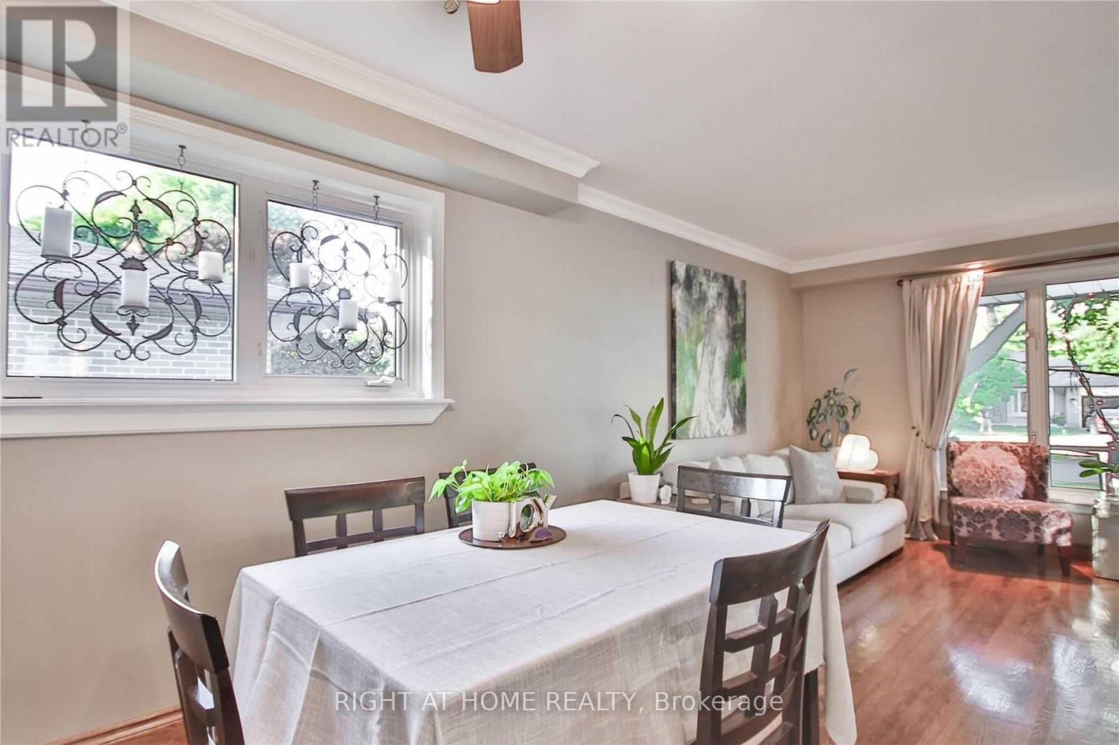 10 Jacwin Drive, Ajax, Ontario  L1S 6H8 - Photo 7 - E12741252