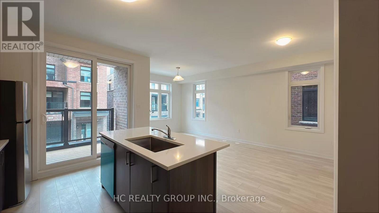 202 - 1865 Pickering Parkway, Pickering, Ontario  L1V 0H2 - Photo 3 - E12741260