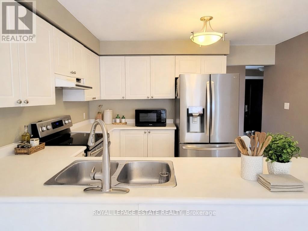 929 Glenbourne Court, Oshawa, Ontario  L1K 2P8 - Photo 7 - E12741264