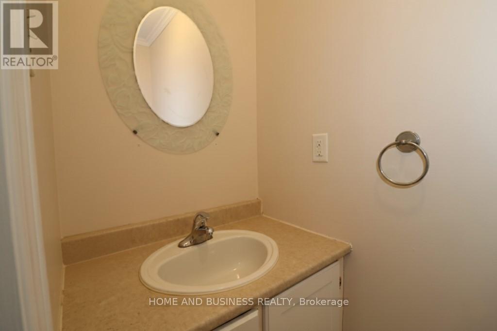 10 Hudson Drive W, Brampton, Ontario  L6Y 2N7 - Photo 15 - W12741274