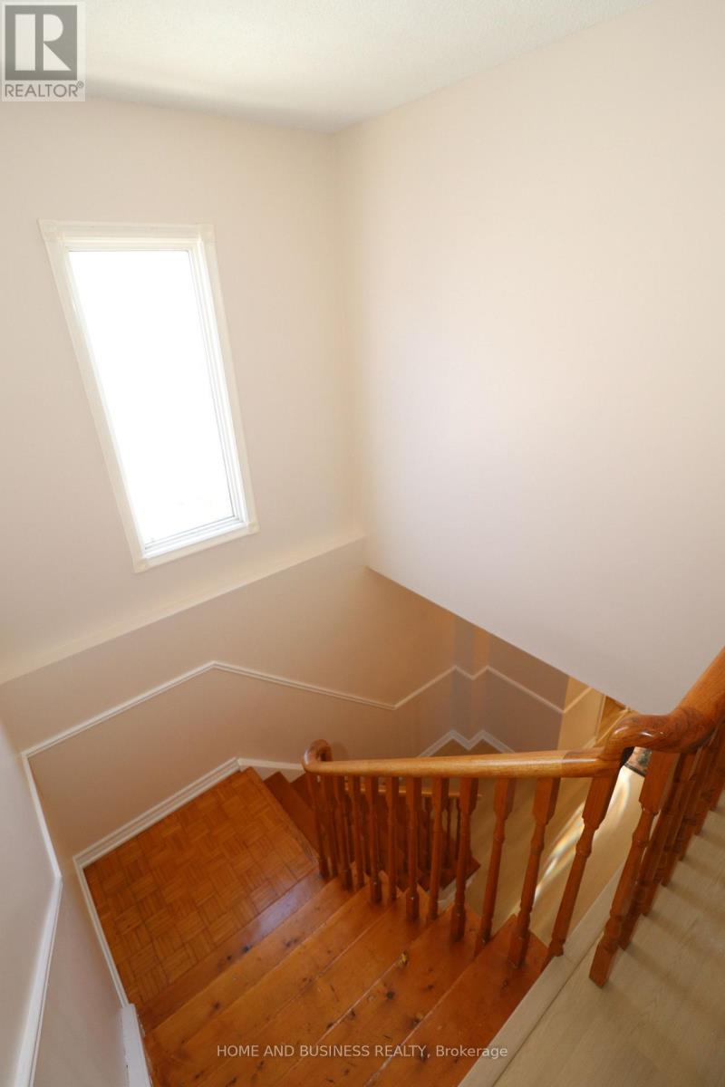 10 Hudson Drive W, Brampton, Ontario  L6Y 2N7 - Photo 18 - W12741274