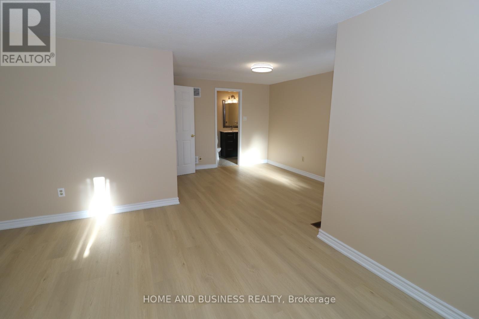 10 Hudson Drive W, Brampton, Ontario  L6Y 2N7 - Photo 19 - W12741274