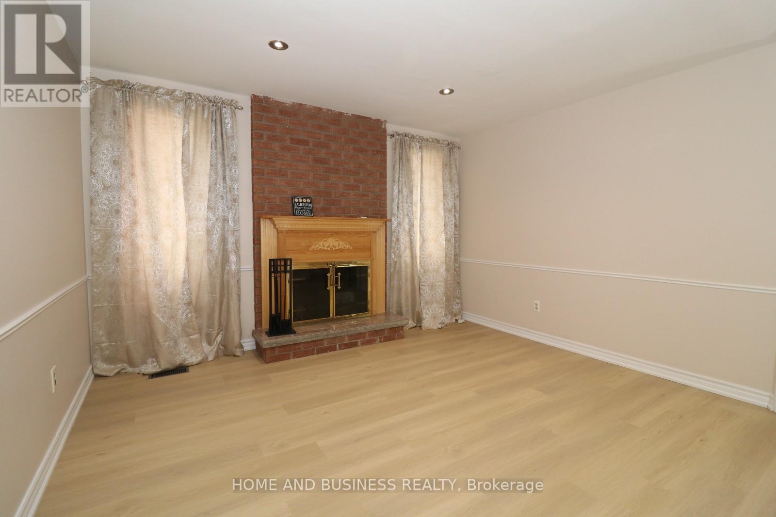 10 Hudson Drive W, Brampton, Ontario  L6Y 2N7 - Photo 7 - W12741274