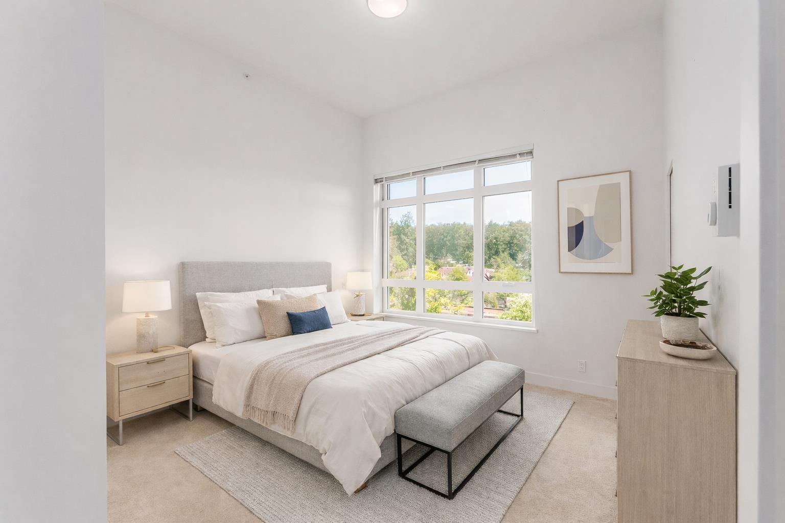 410 13919 FRASER HIGHWAY, Surrey, British Columbia