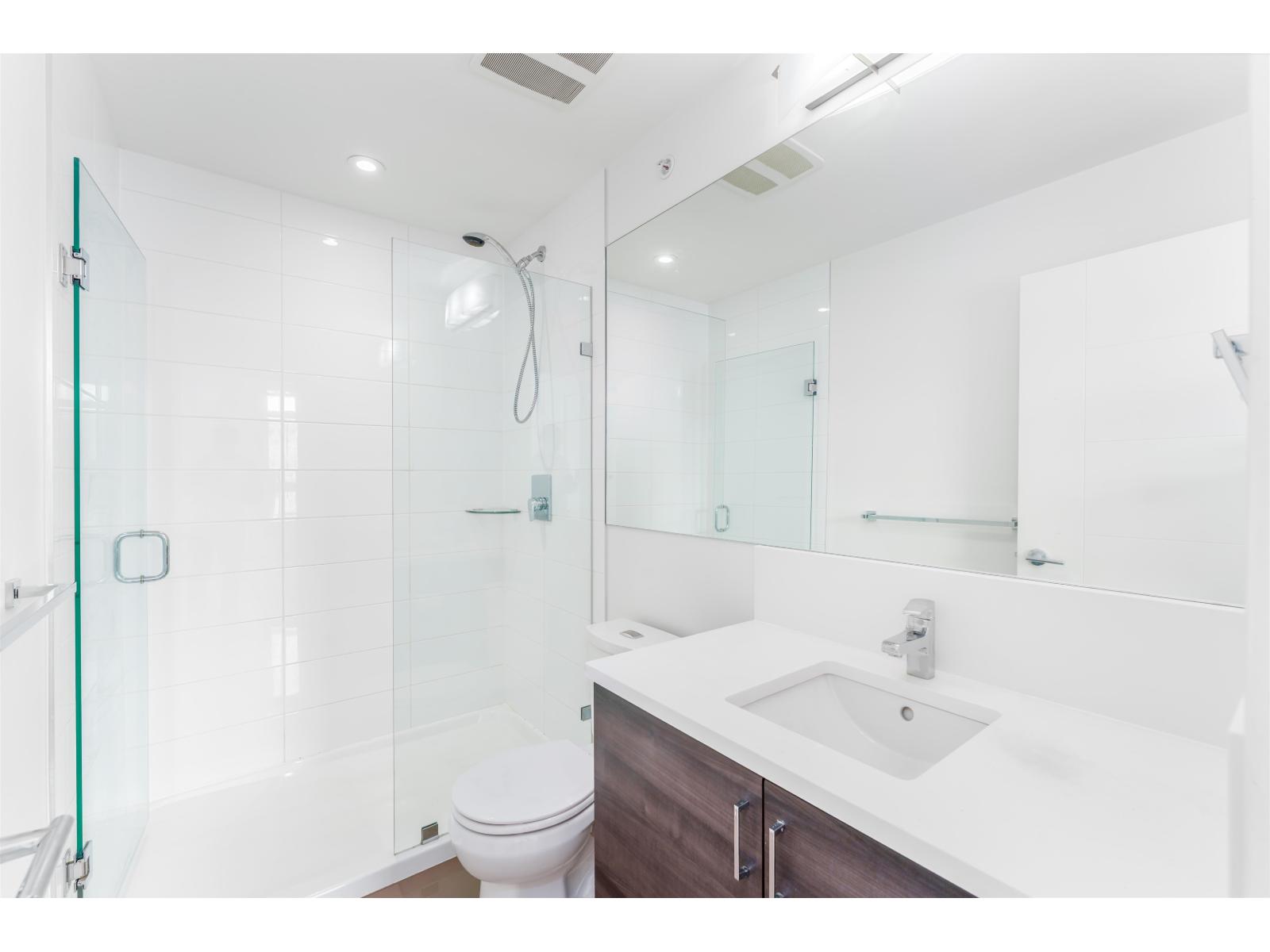 410 13919 Fraser Highway, Surrey, British Columbia  V3T 4E6 - Photo 6 - R3078485