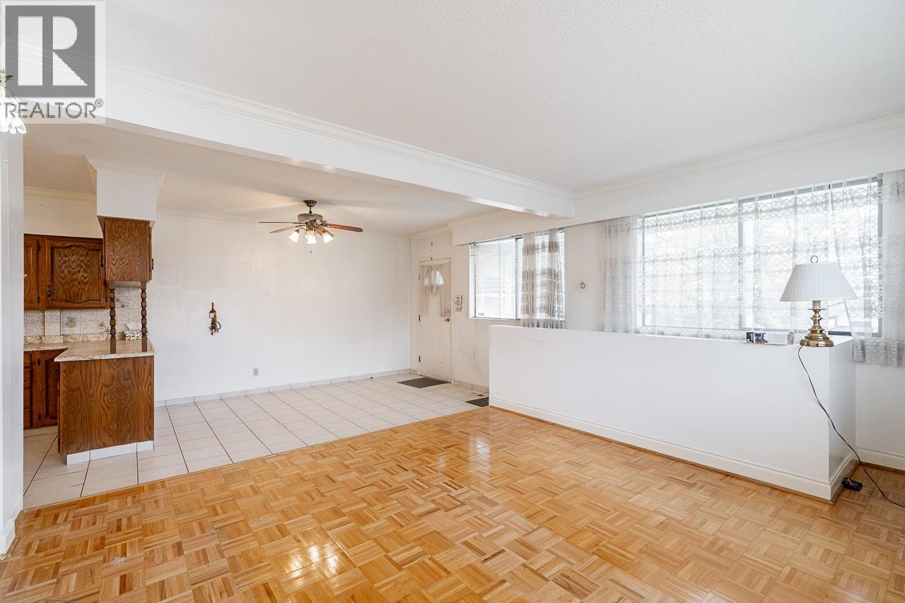 2604 E 19th Avenue, Vancouver, British Columbia  V5M 2S4 - Photo 11 - R3084733