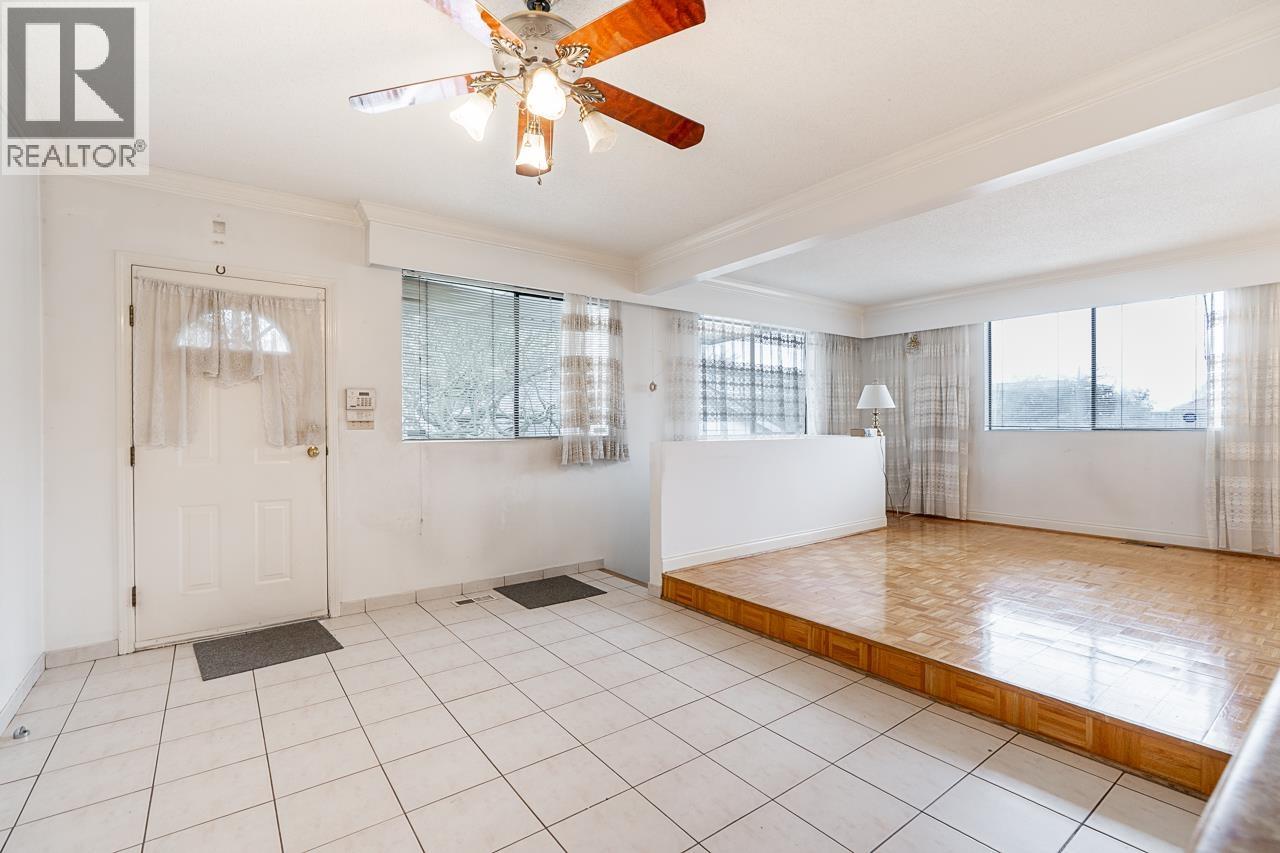 2604 E 19th Avenue, Vancouver, British Columbia  V5M 2S4 - Photo 12 - R3084733