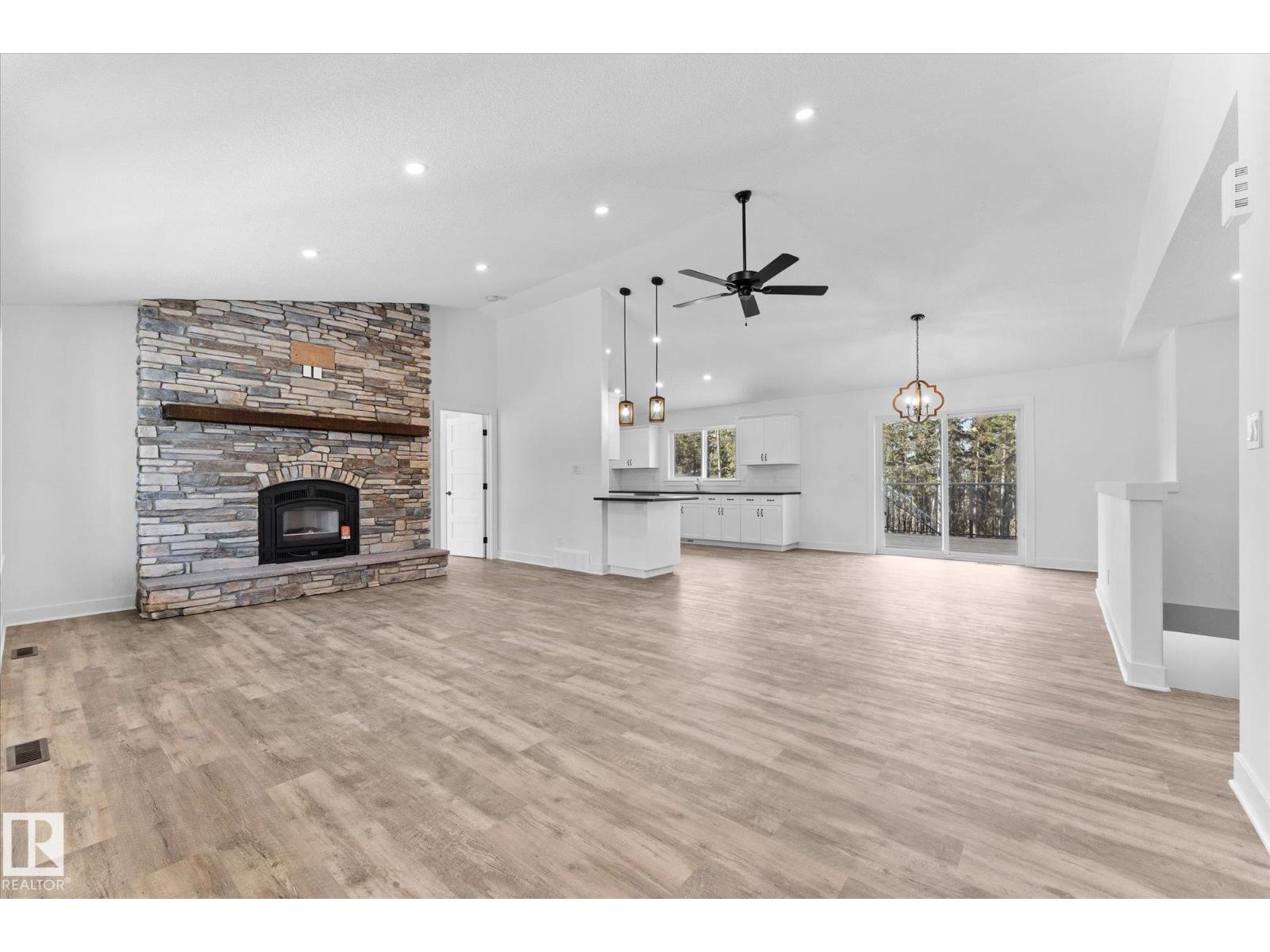 311 55504 Rr 13, Rural Lac Ste. Anne County, Alberta  T0E 1V0 - Photo 6 - E4471562