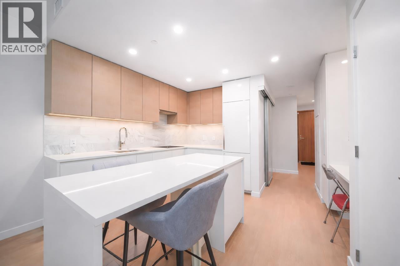 Listing Picture 6 of 35 : 909 2108 GILMORE AVENUE, Burnaby / 本拿比 - 魯藝地產 Yvonne Lu Group - MLS Medallion Club Member