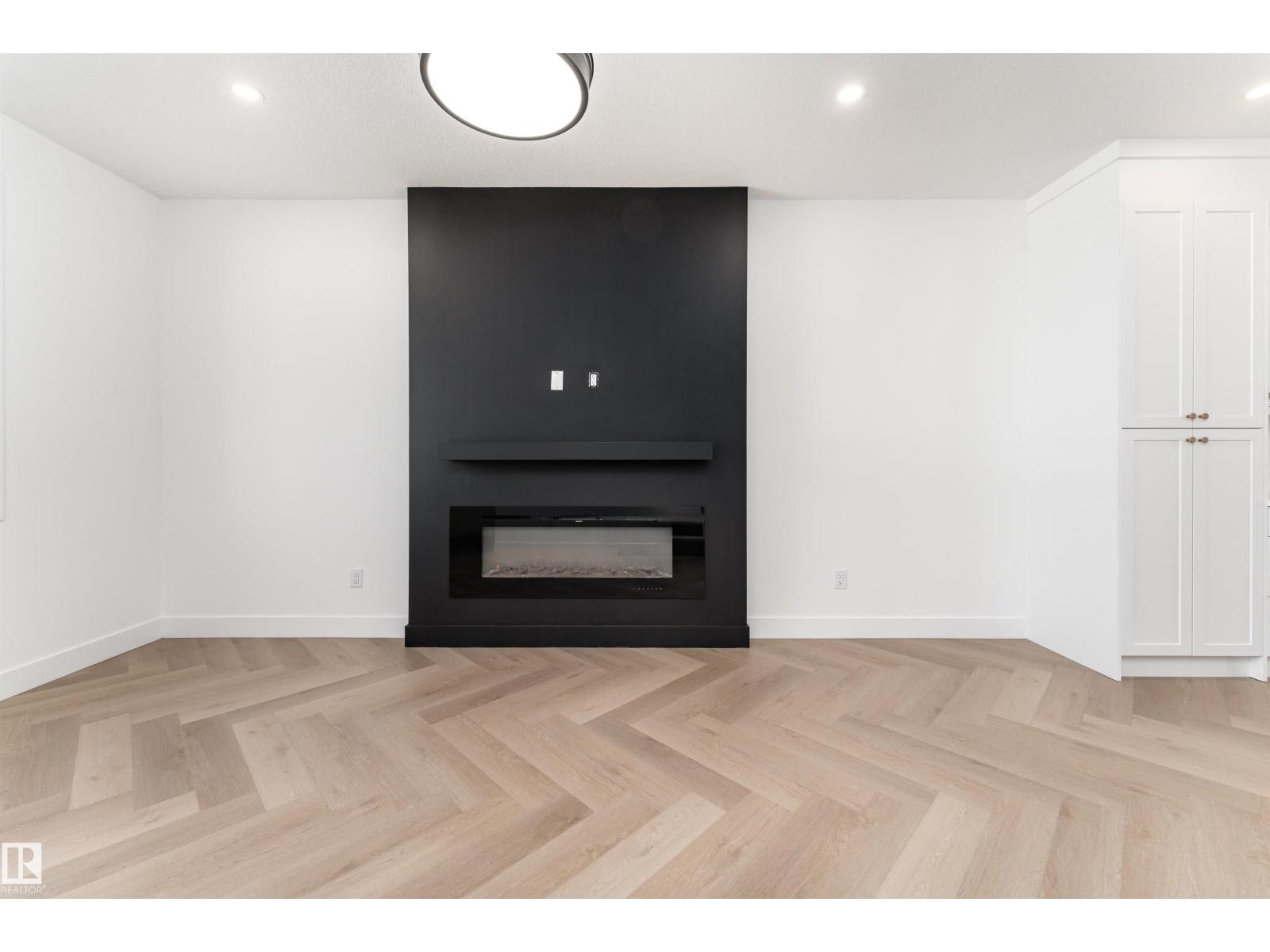 3127 Magpie Wy Nw, Edmonton, Alberta  T5S 0V3 - Photo 9 - E4471505