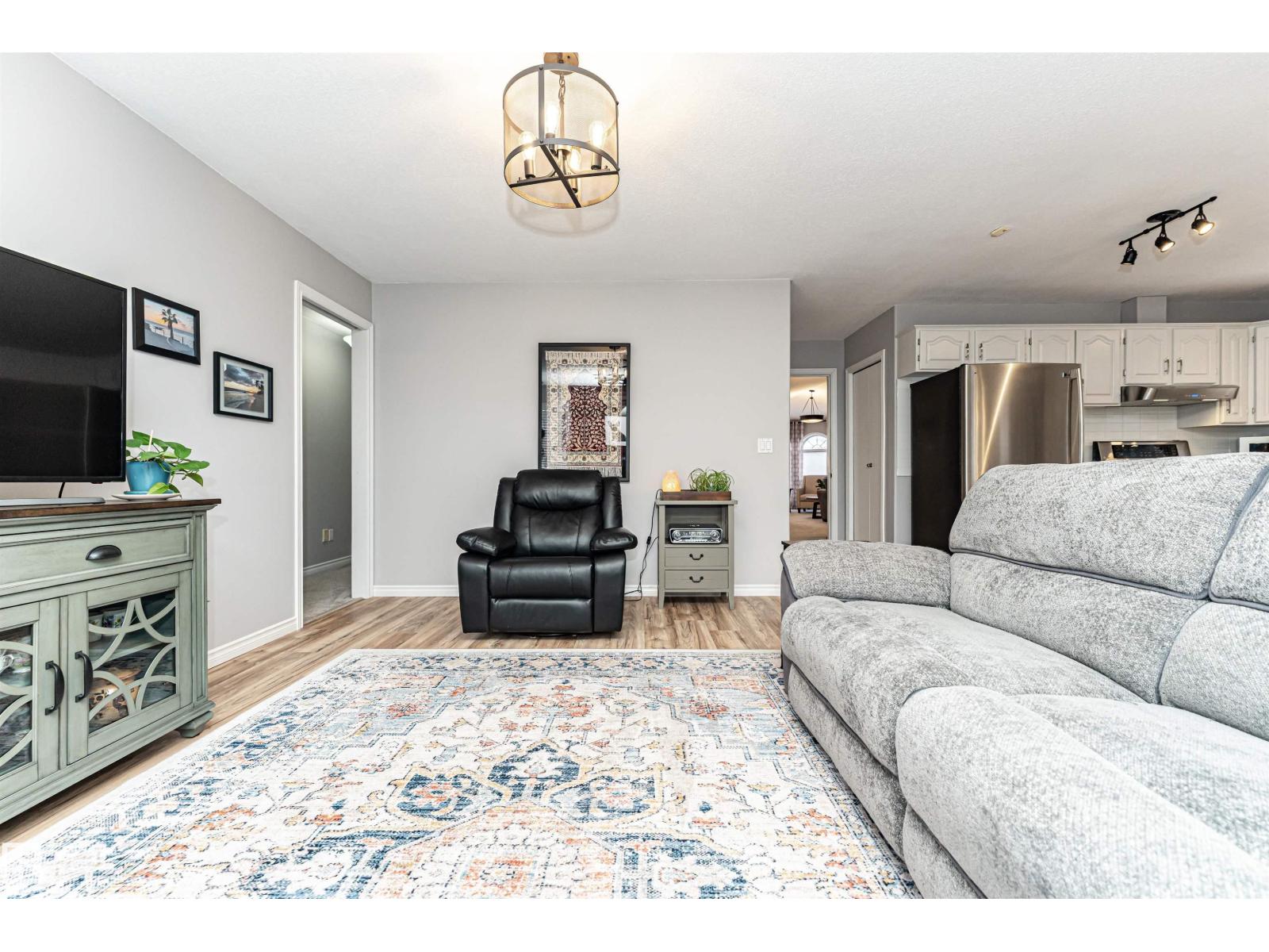 5755 161 Av Nw, Edmonton, Alberta  T5Y 2S9 - Photo 25 - E4471425