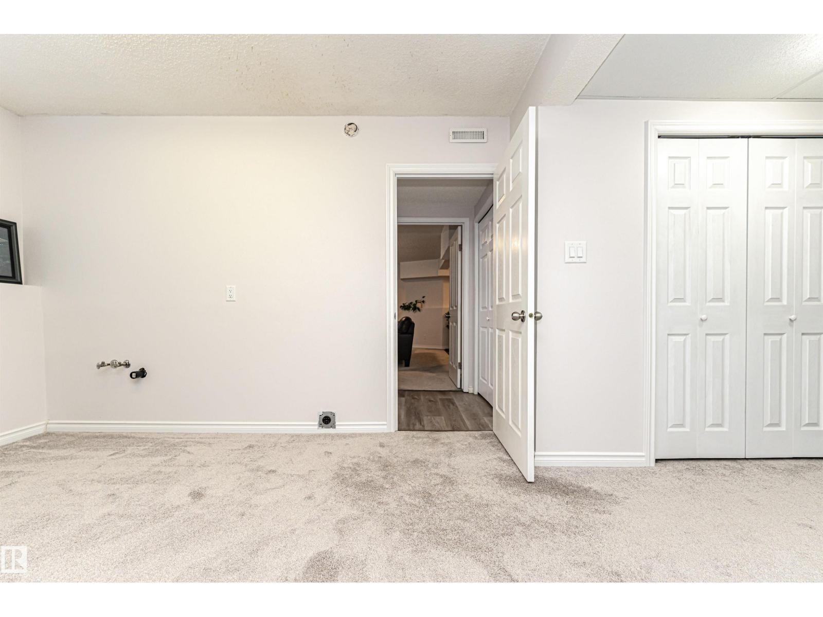 5755 161 Av Nw, Edmonton, Alberta  T5Y 2S9 - Photo 45 - E4471425