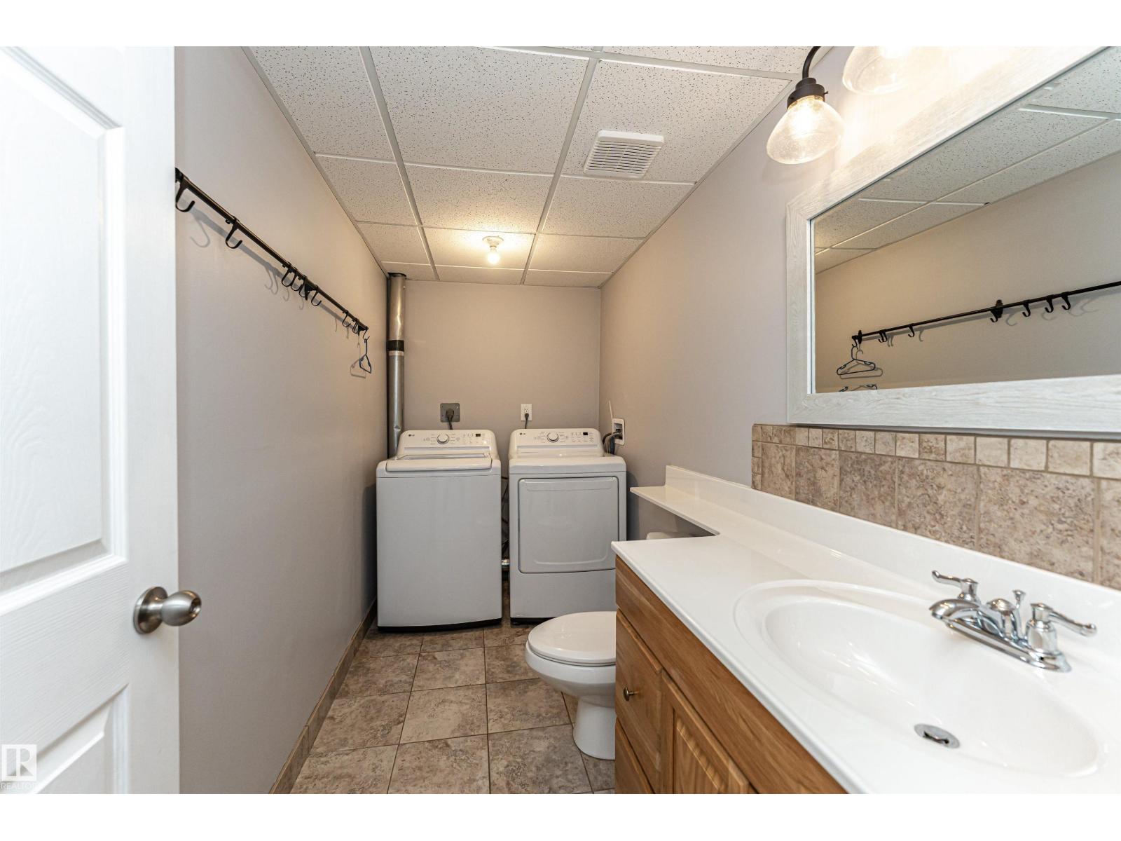 5755 161 Av Nw, Edmonton, Alberta  T5Y 2S9 - Photo 43 - E4471425