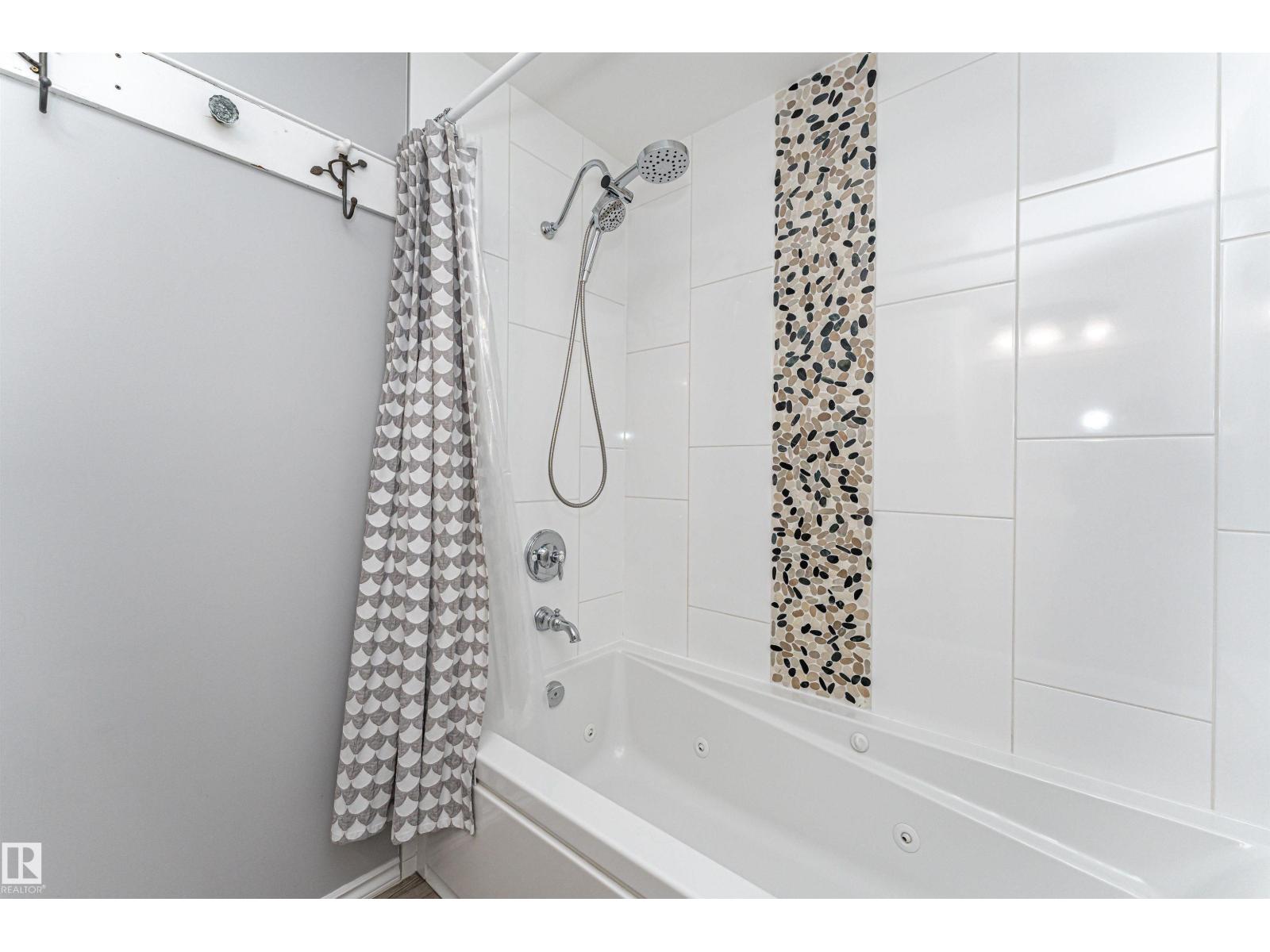 5755 161 Av Nw, Edmonton, Alberta  T5Y 2S9 - Photo 29 - E4471425