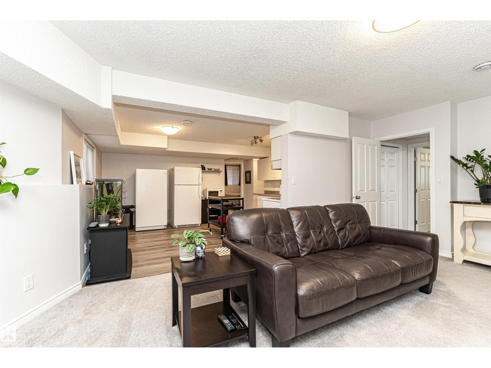 5755 161 Av Nw, Edmonton, Alberta  T5Y 2S9 - Photo 49 - E4471425