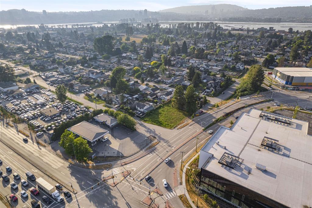 11257 128 Street, Surrey, British Columbia  V3R 2W3 - Photo 4 - R3041845