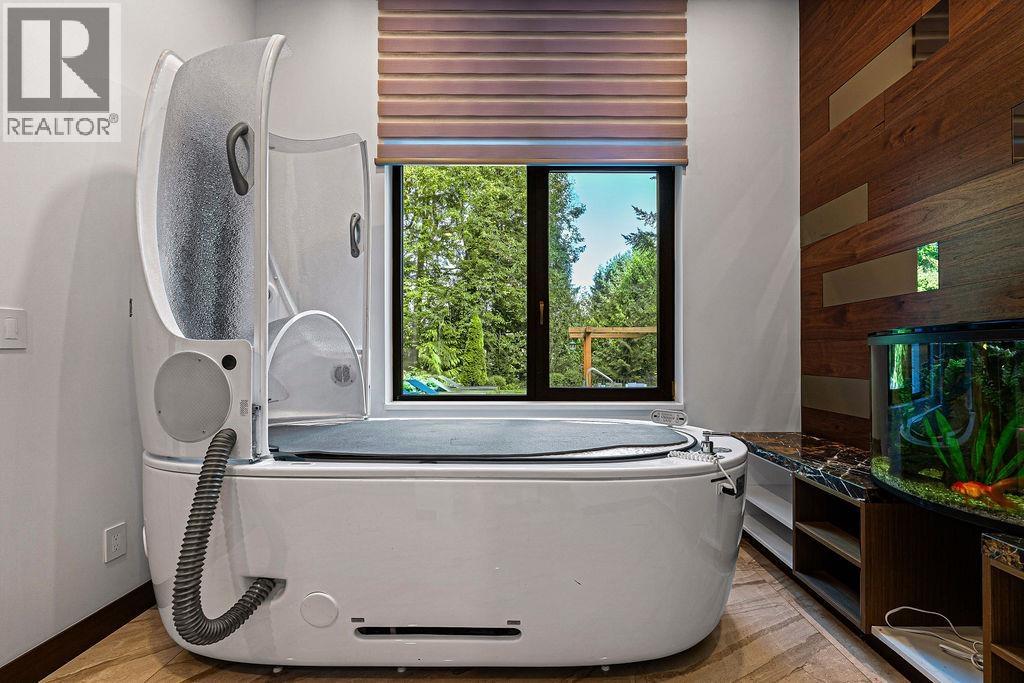 558 Glenross Road, West Vancouver, British Columbia  V7S 1L5 - Photo 30 - R3080017