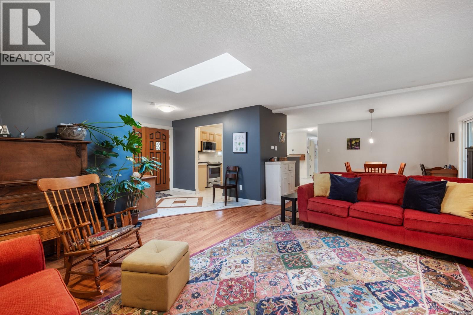 2651 Crystal Dr, Courtenay, British Columbia  V9N 9K1 - Photo 13 - 1024698