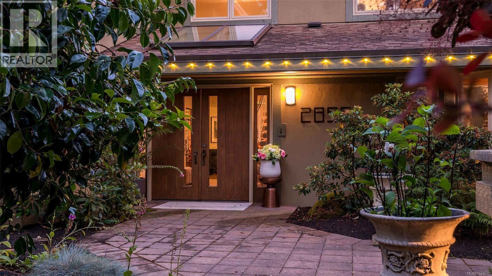 2895 Lansdowne Rd, Oak Bay, British Columbia  V8R 3P8 - Photo 49 - 1024671