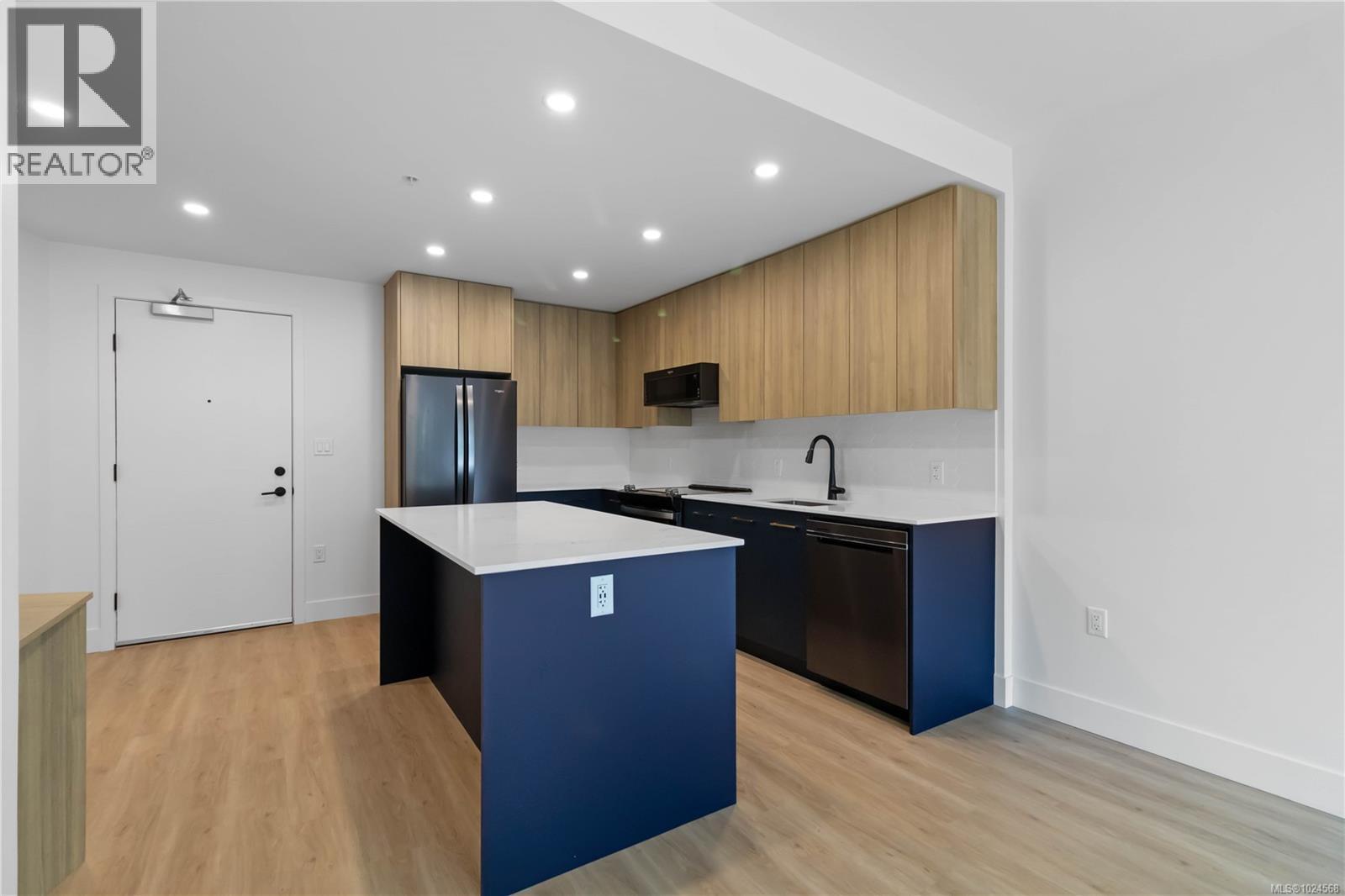 123 920 Reunion Ave, Langford, British Columbia  V9B 3Y7 - Photo 10 - 1024568