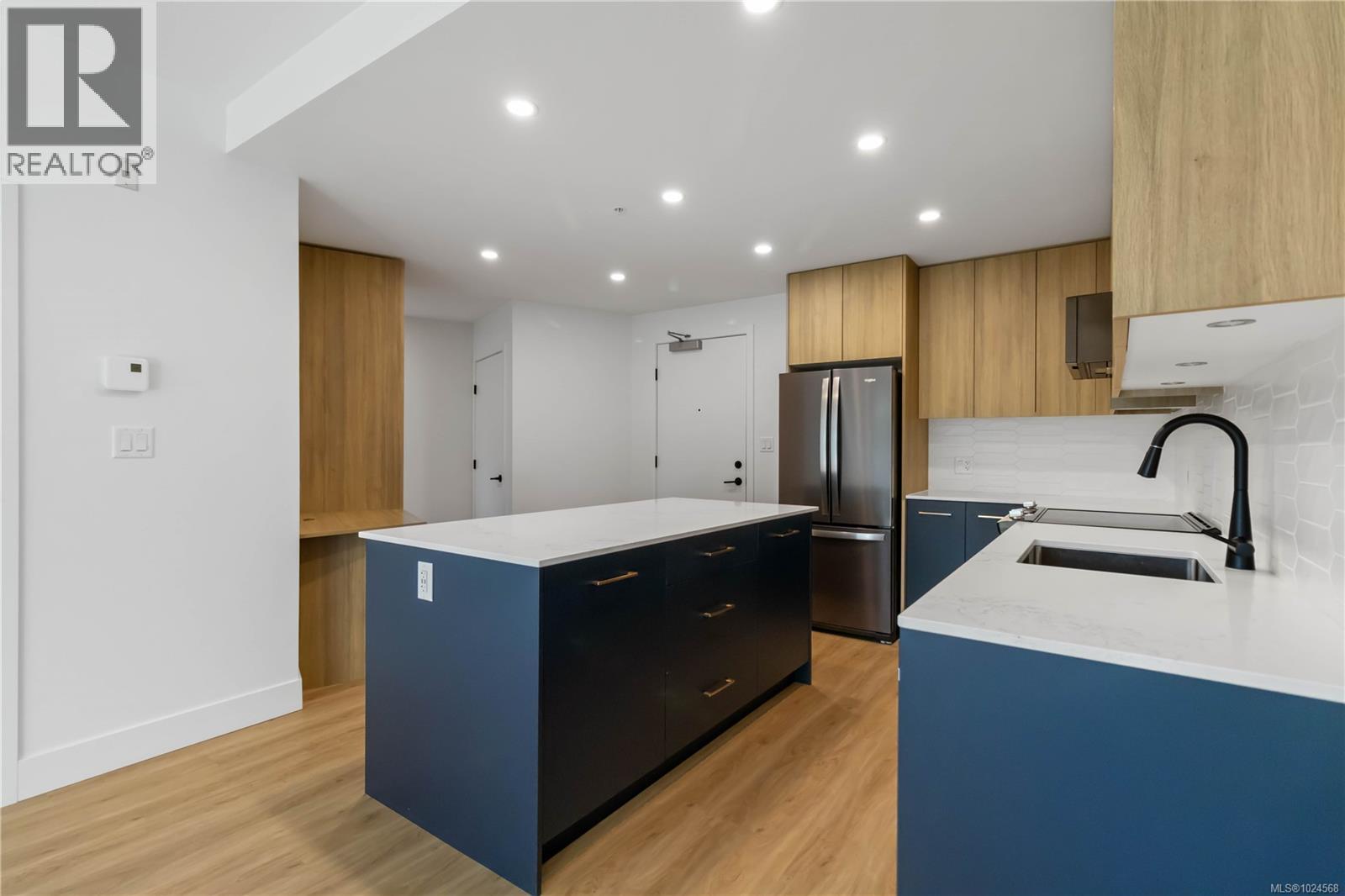 123 920 Reunion Ave, Langford, British Columbia  V9B 3Y7 - Photo 12 - 1024568