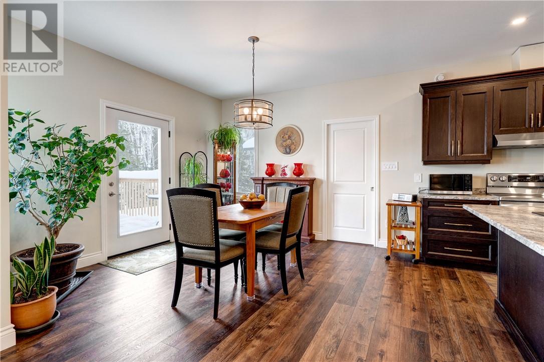 4072 Bonaventure Drive, Hanmer, Ontario  P3P 0E2 - Photo 8 - 2126231