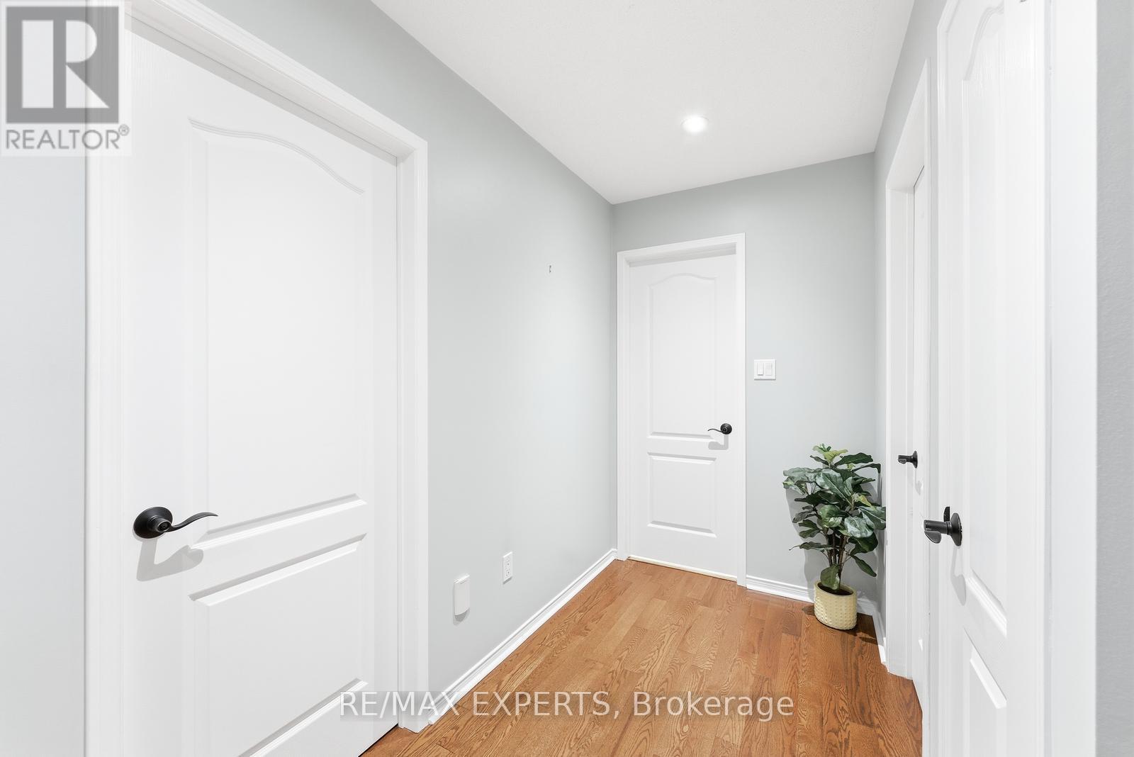 75 Delattaye Avenue, Aurora, Ontario  L4G 7T8 - Photo 23 - N12740552