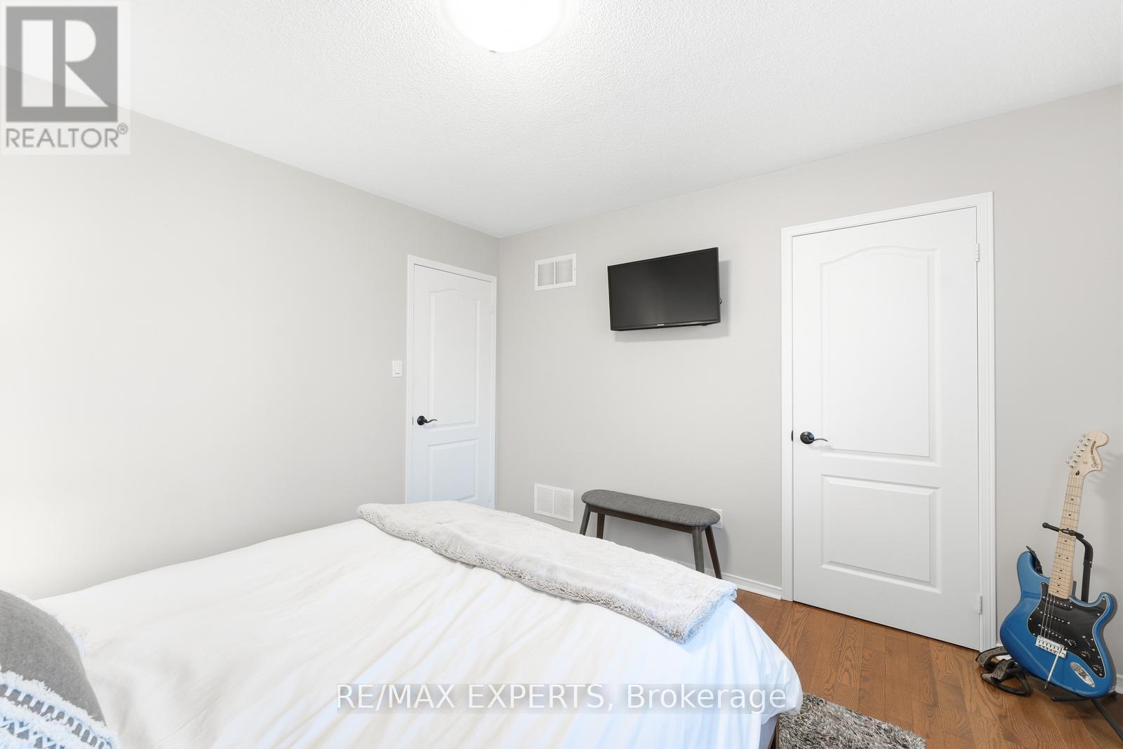 75 Delattaye Avenue, Aurora, Ontario  L4G 7T8 - Photo 29 - N12740552