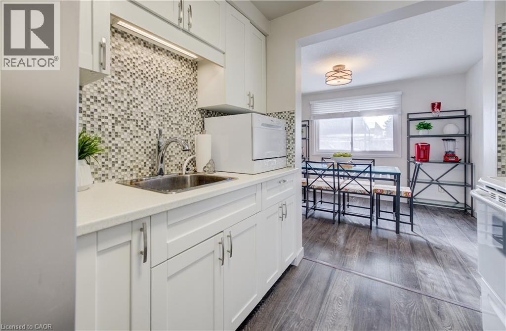 285 Sandowne Drive Unit# 1, Waterloo, Ontario  N2K 2C1 - Photo 13 - 40801104