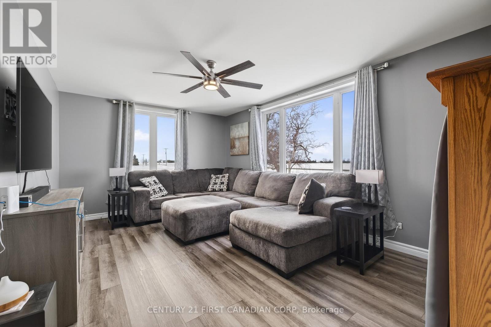 20385 Port Road, Chatham-Kent, Ontario  N0P 1W0 - Photo 7 - X12741342