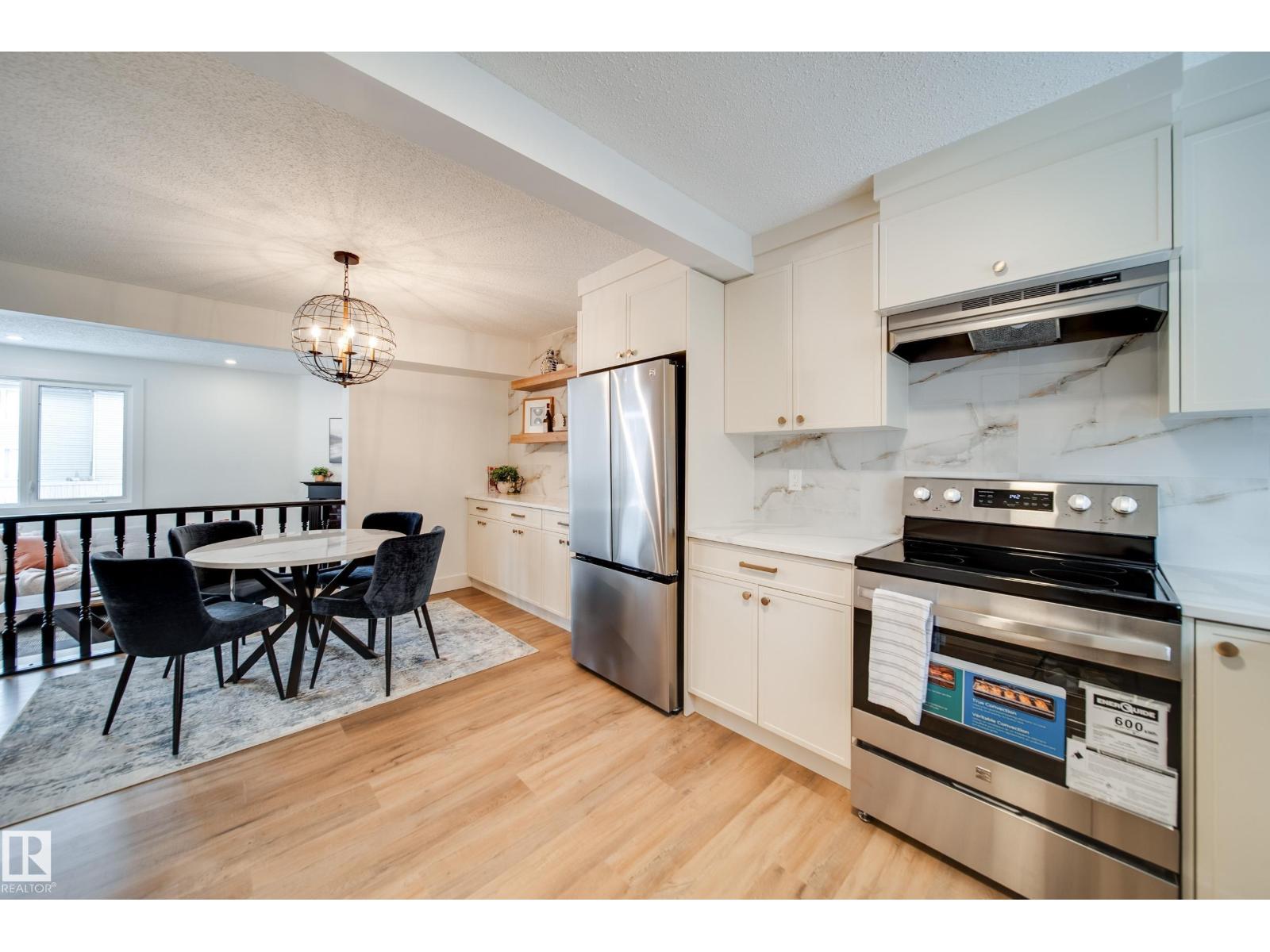 66 Akinsdale Gd, St. Albert, Alberta  T8N 2W9 - Photo 5 - E4471564