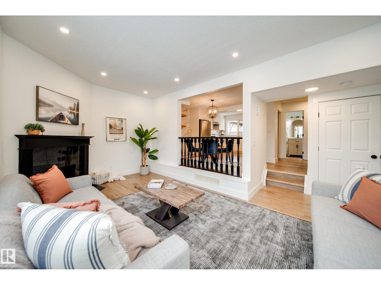 66 Akinsdale Gd, St. Albert, Alberta  T8N 2W9 - Photo 9 - E4471564