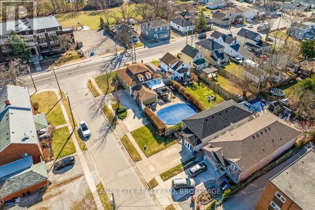 49 Pine Street S, Thorold, Ontario  L2V 3L5 - Photo 38 - X12741330