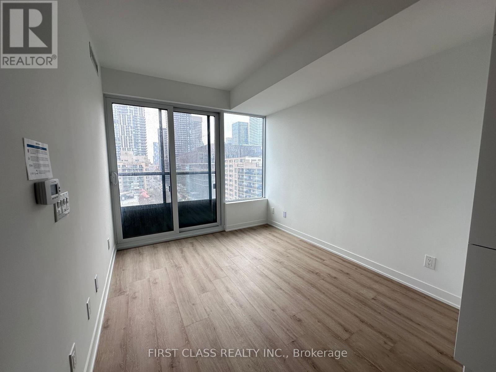 801 - 319 Jarvis Street, Toronto, Ontario  M5B 0C8 - Photo 6 - C12741296