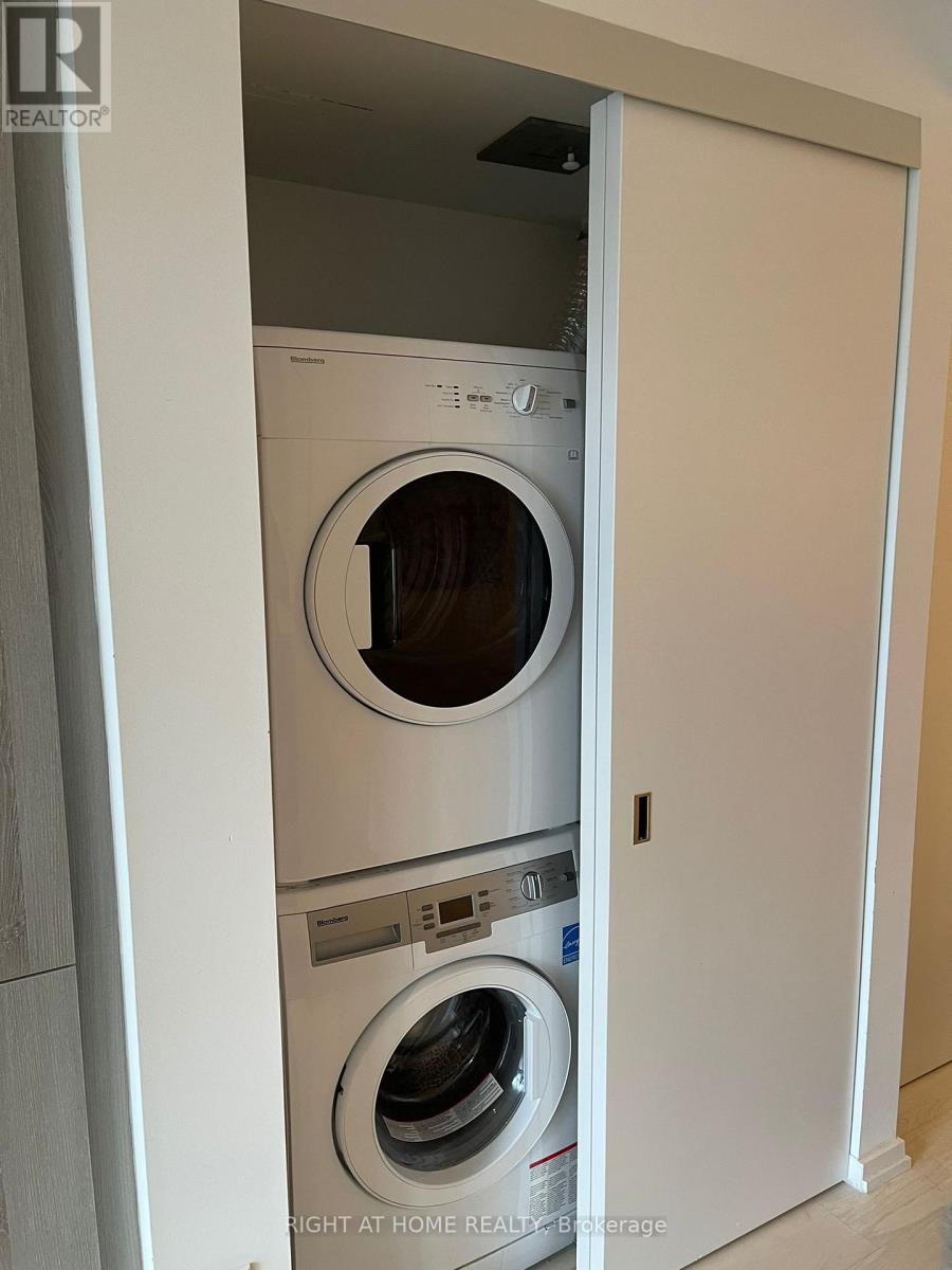 823 - 8 Hillsdale Avenue E, Toronto, Ontario  M4S 0B2 - Photo 13 - C12741302