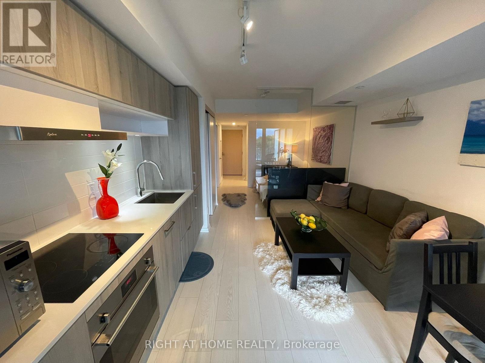 823 - 8 Hillsdale Avenue E, Toronto, Ontario  M4S 0B2 - Photo 18 - C12741302