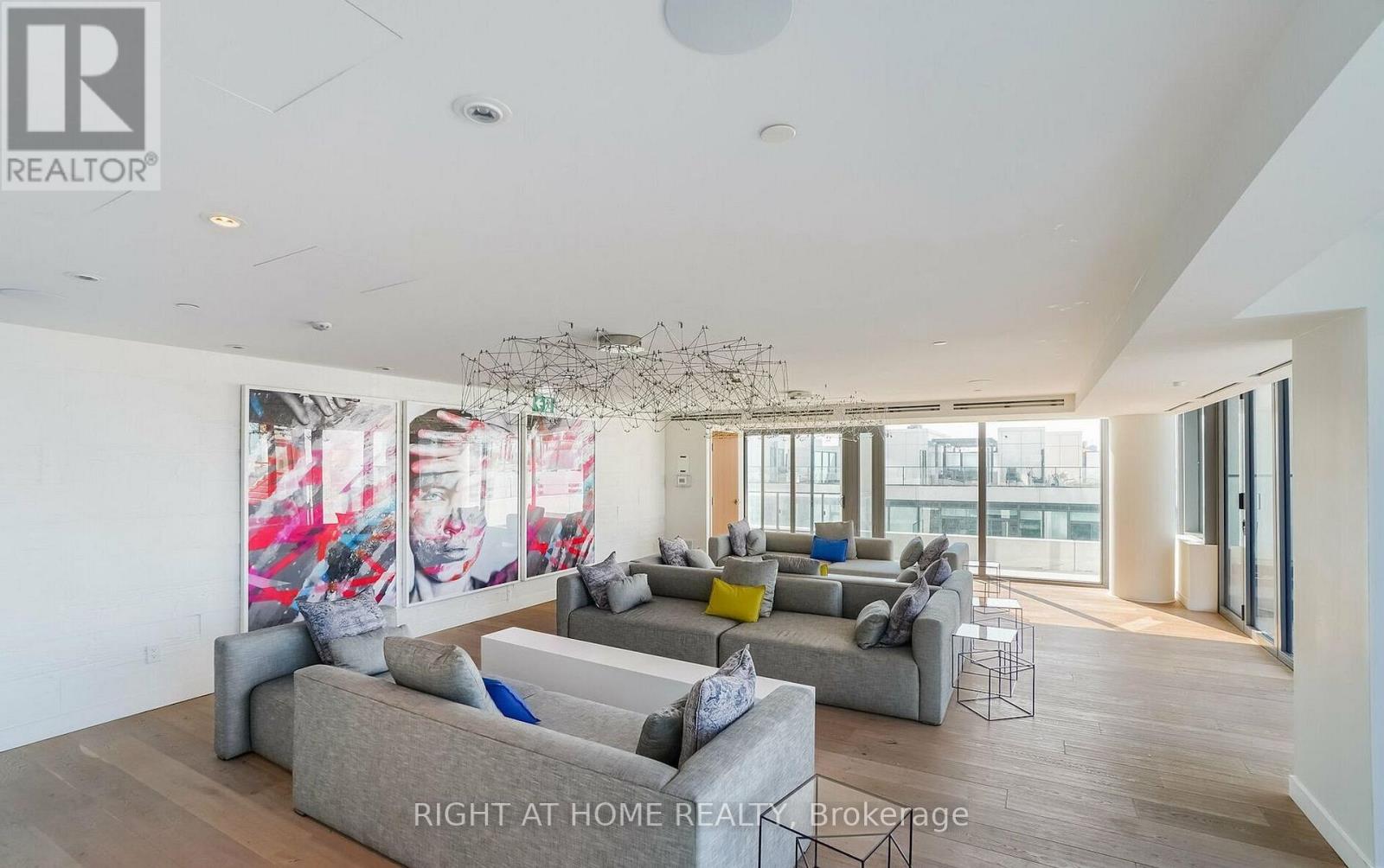 823 - 8 Hillsdale Avenue E, Toronto, Ontario  M4S 0B2 - Photo 27 - C12741302