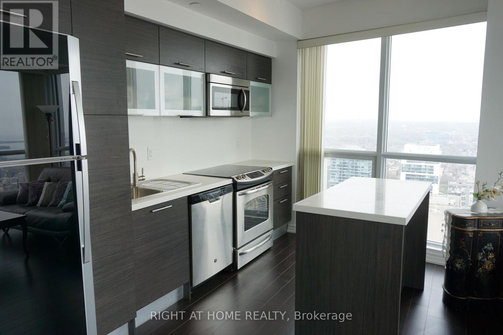 4207 - 386 Yonge Street, Toronto, Ontario  M5B 0A5 - Photo 7 - C12741320