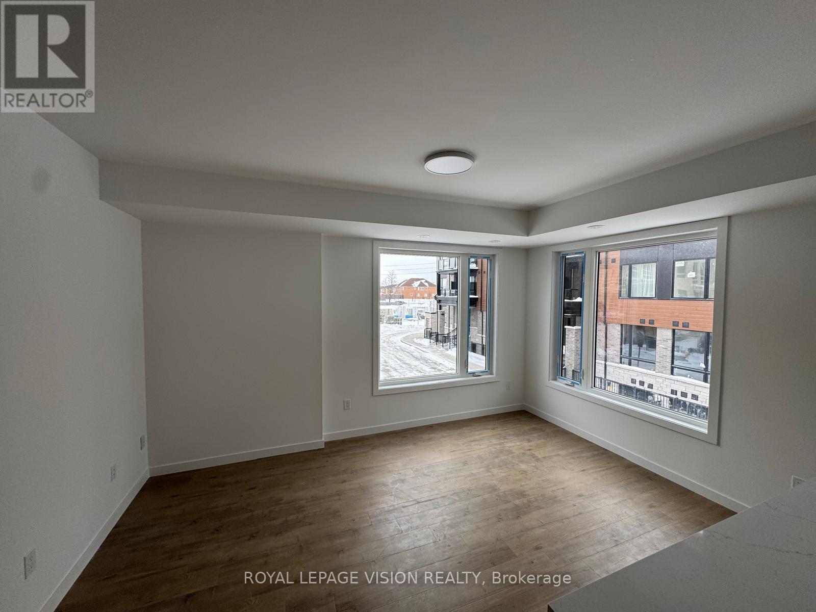 18 - 113 Marydale Avenue, Markham, Ontario  L3S 0E3 - Photo 3 - N12741290