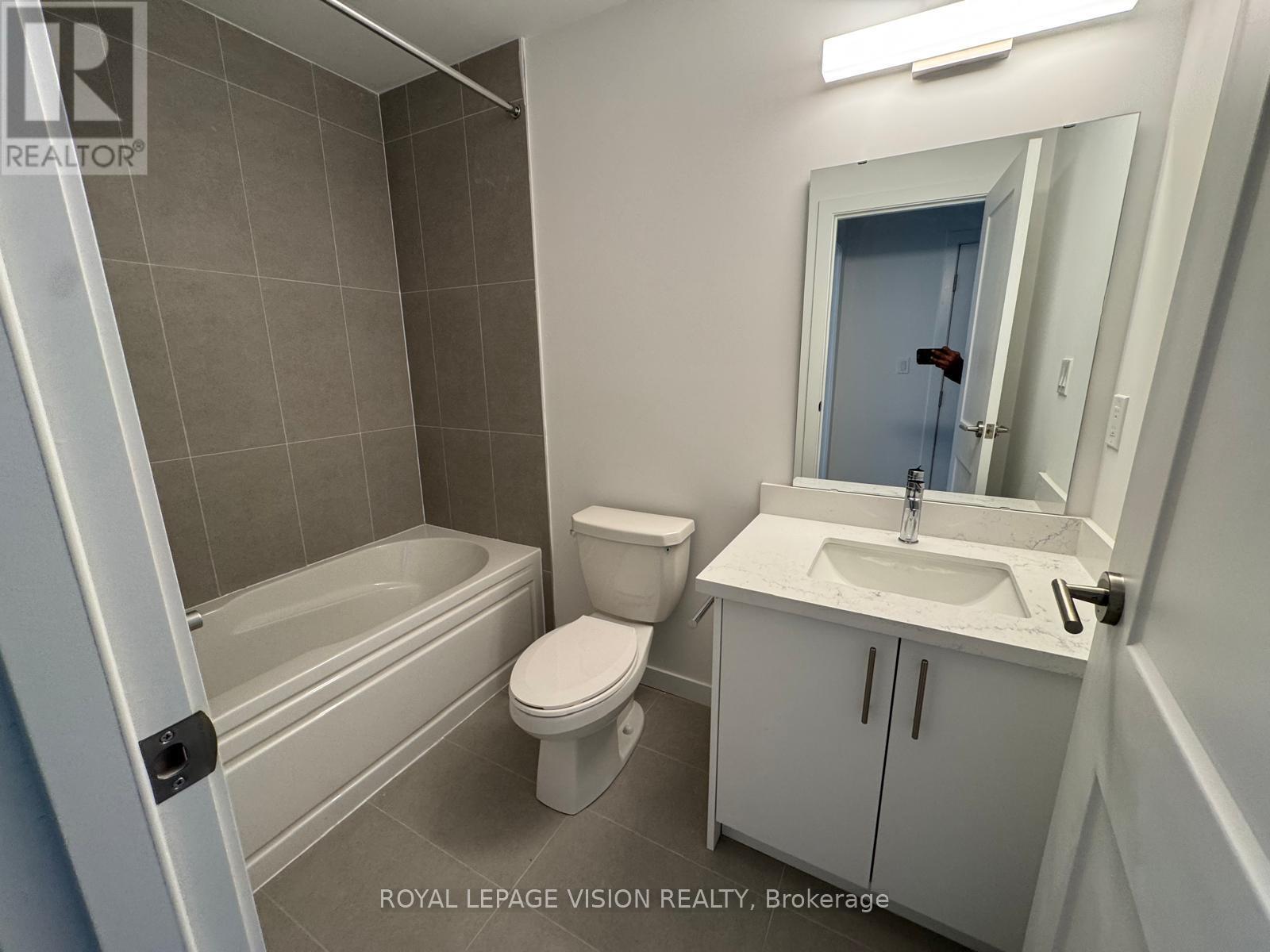 18 - 113 Marydale Avenue, Markham, Ontario  L3S 0E3 - Photo 6 - N12741290