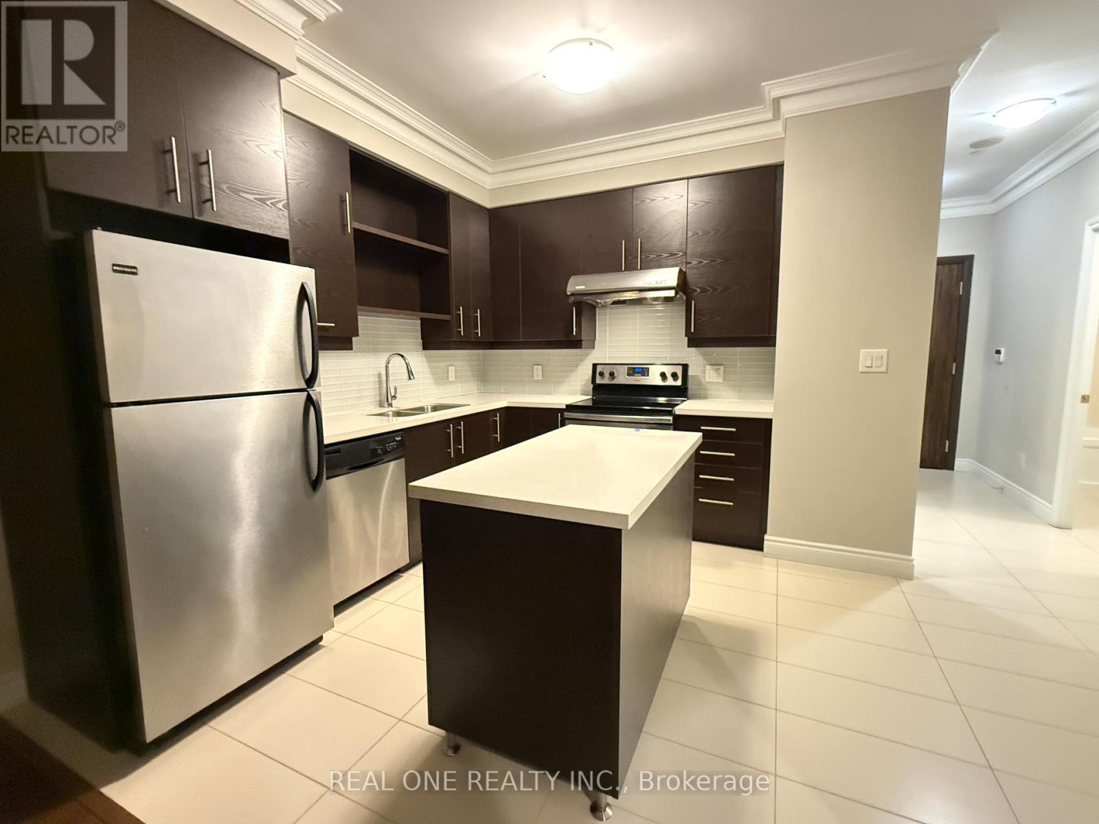 1218 - 325 South Park Road, Markham, Ontario  L3T 0B8 - Photo 3 - N12741294