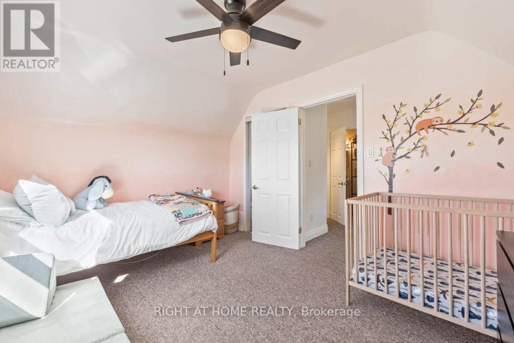 16 Connie Street, Toronto, Ontario  M6L 2J1 - Photo 13 - W12741334