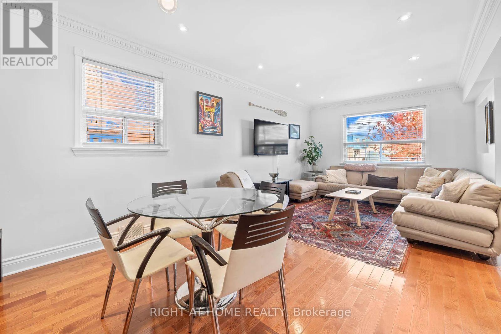 16 Connie Street, Toronto, Ontario  M6L 2J1 - Photo 8 - W12741334