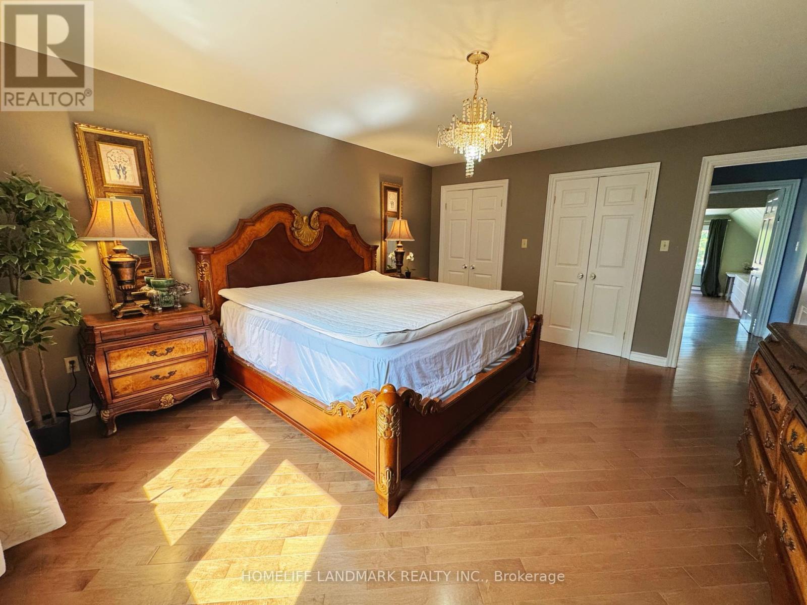 B3 - 2415 Jarvis Street, Mississauga, Ontario  L5C 2P7 - Photo 1 - W12741340